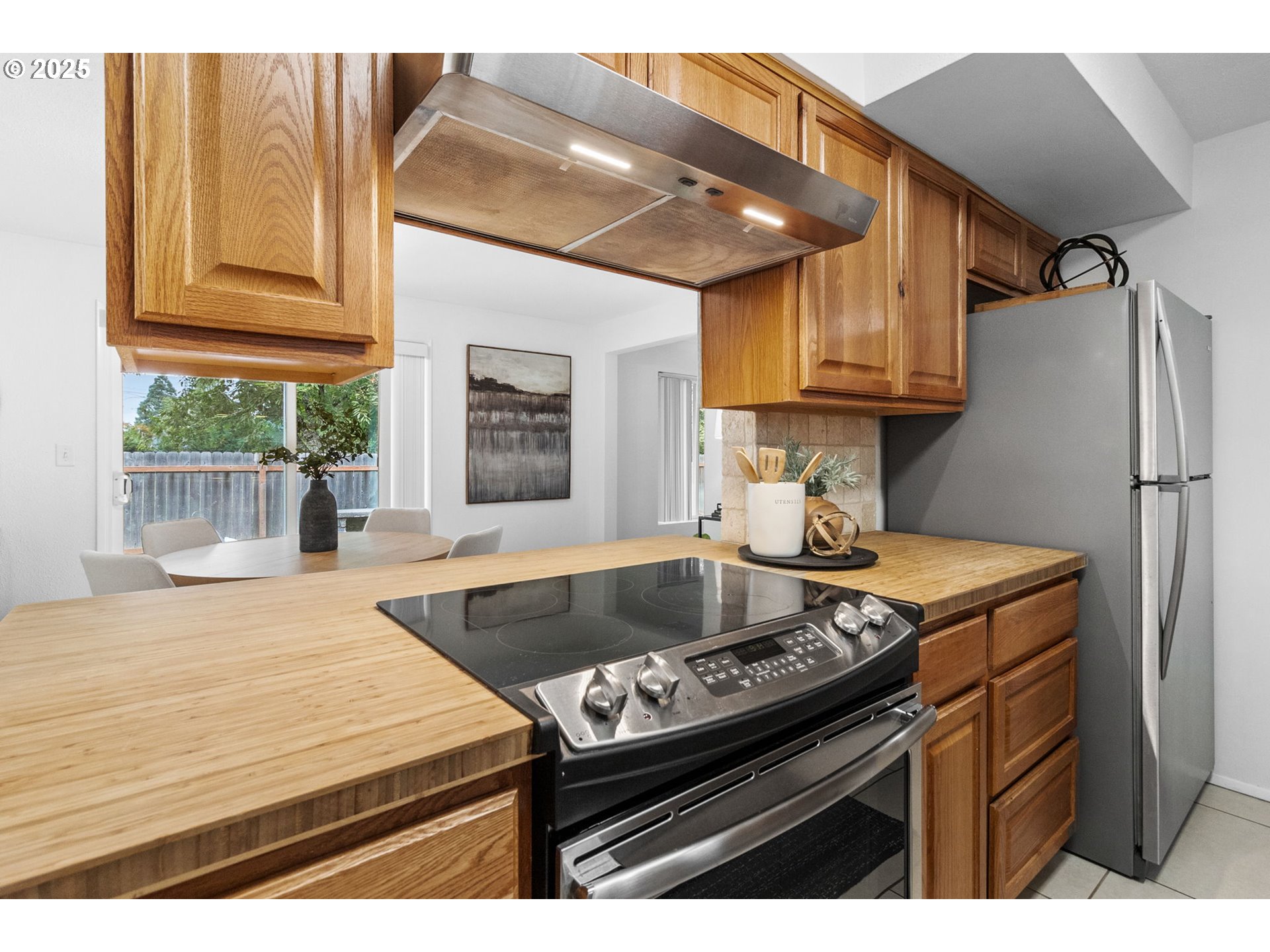 2133 Jeppesen Acres Road Eugene, OR 97401 - Photo 5 of 33 Gallery Image 5