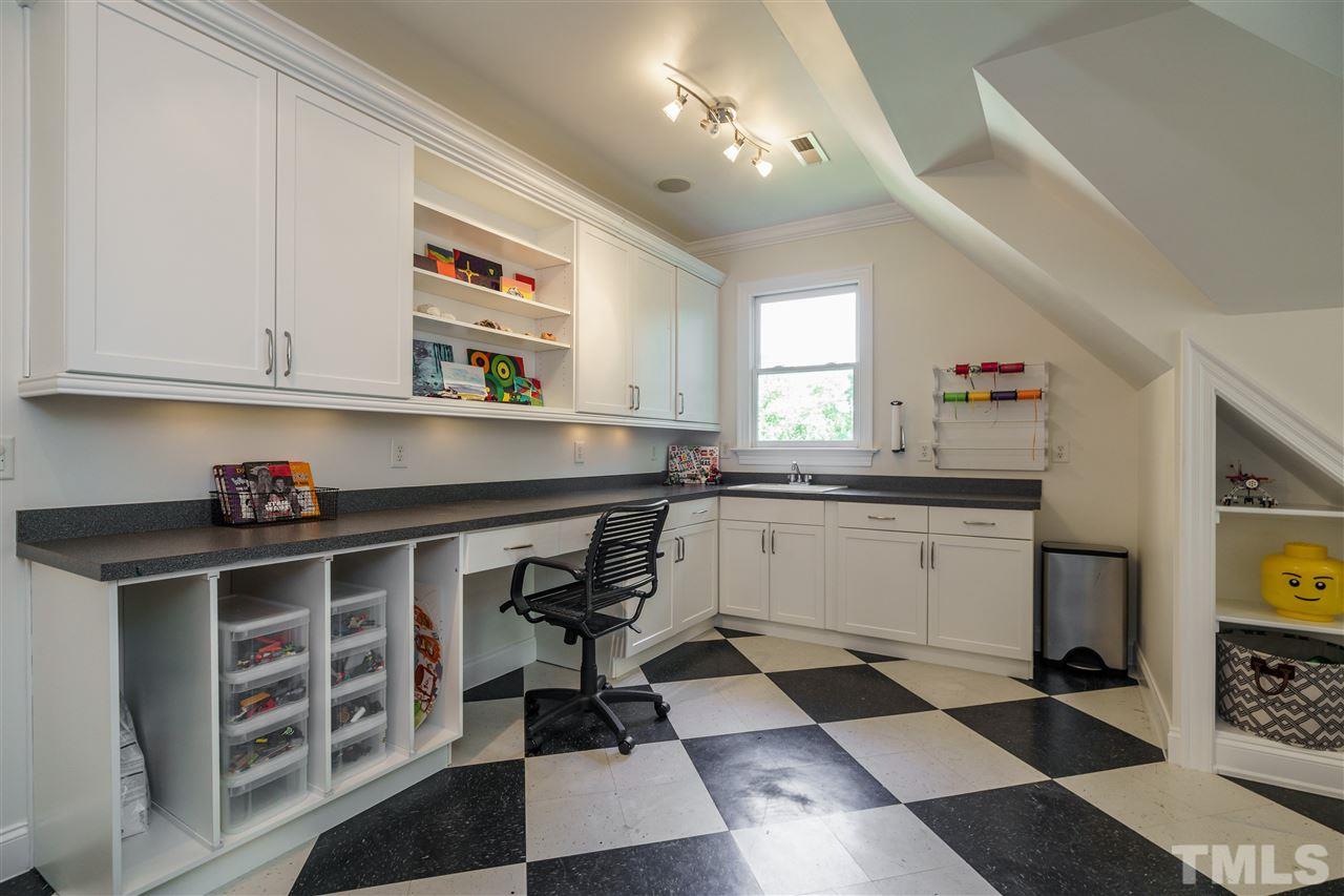 1322 Mayfair Road Raleigh, NC 27608 - Photo 22 of 30