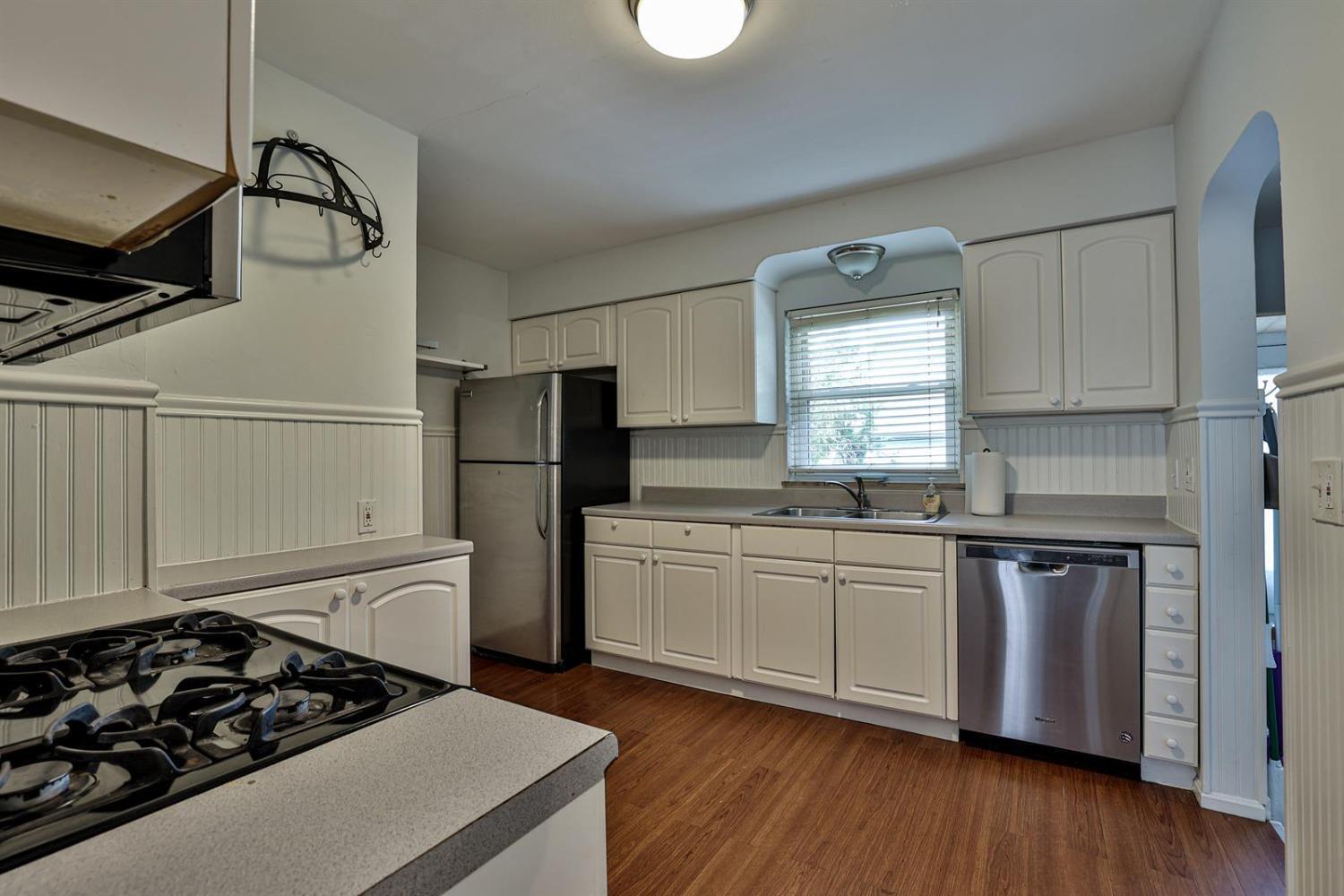 6910 Roe Street Cincinnati, OH 45227 - Photo 11 of 28 Gallery Image 11
