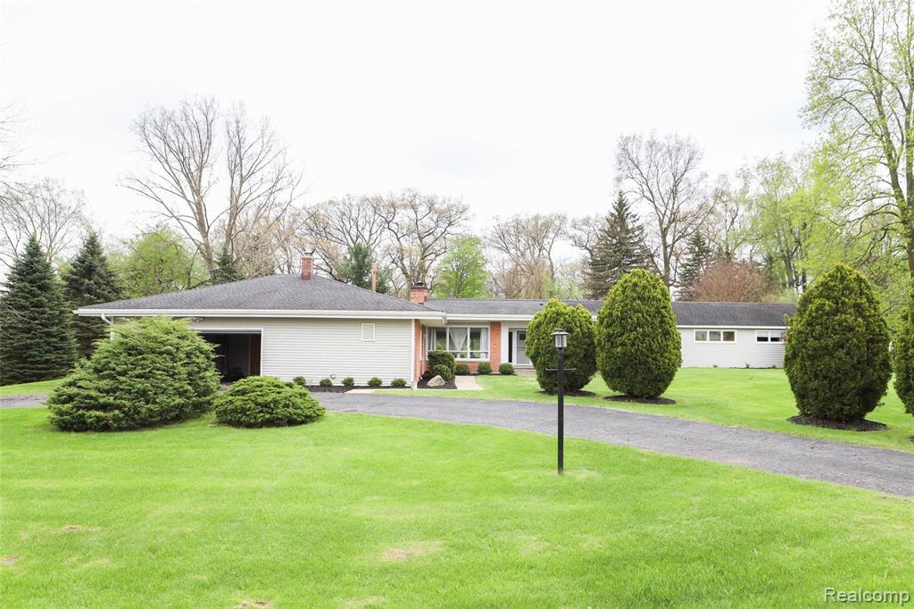2511 Ellis Road Ypsilanti, MI 48197 - Photo 40 of 46