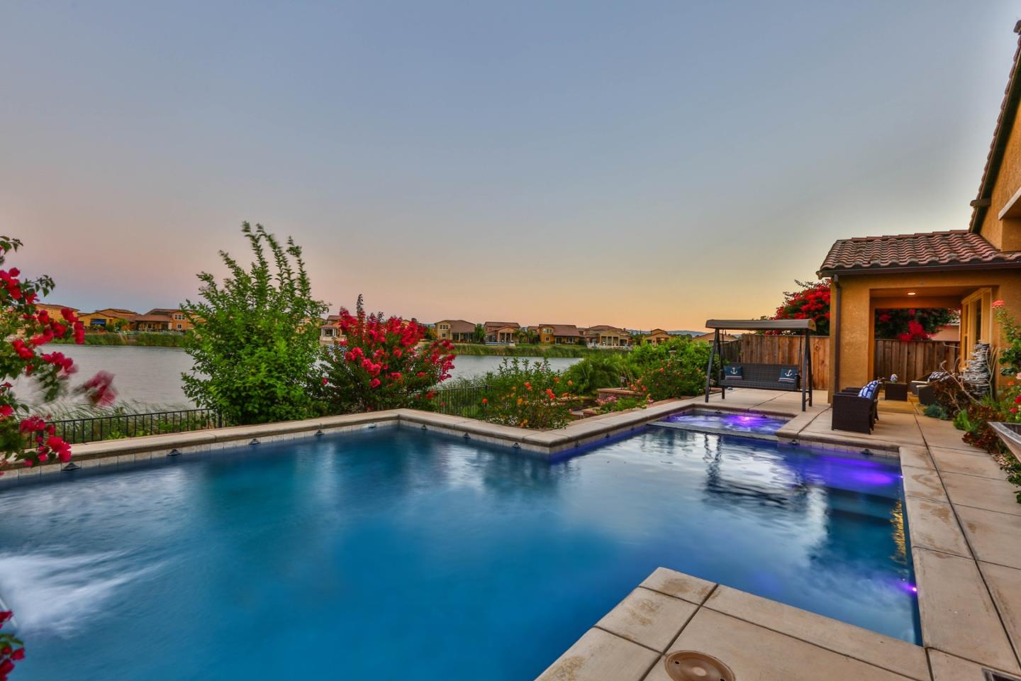 4192 Chiavari Way Manteca, CA 95337 - Photo 12 of 67