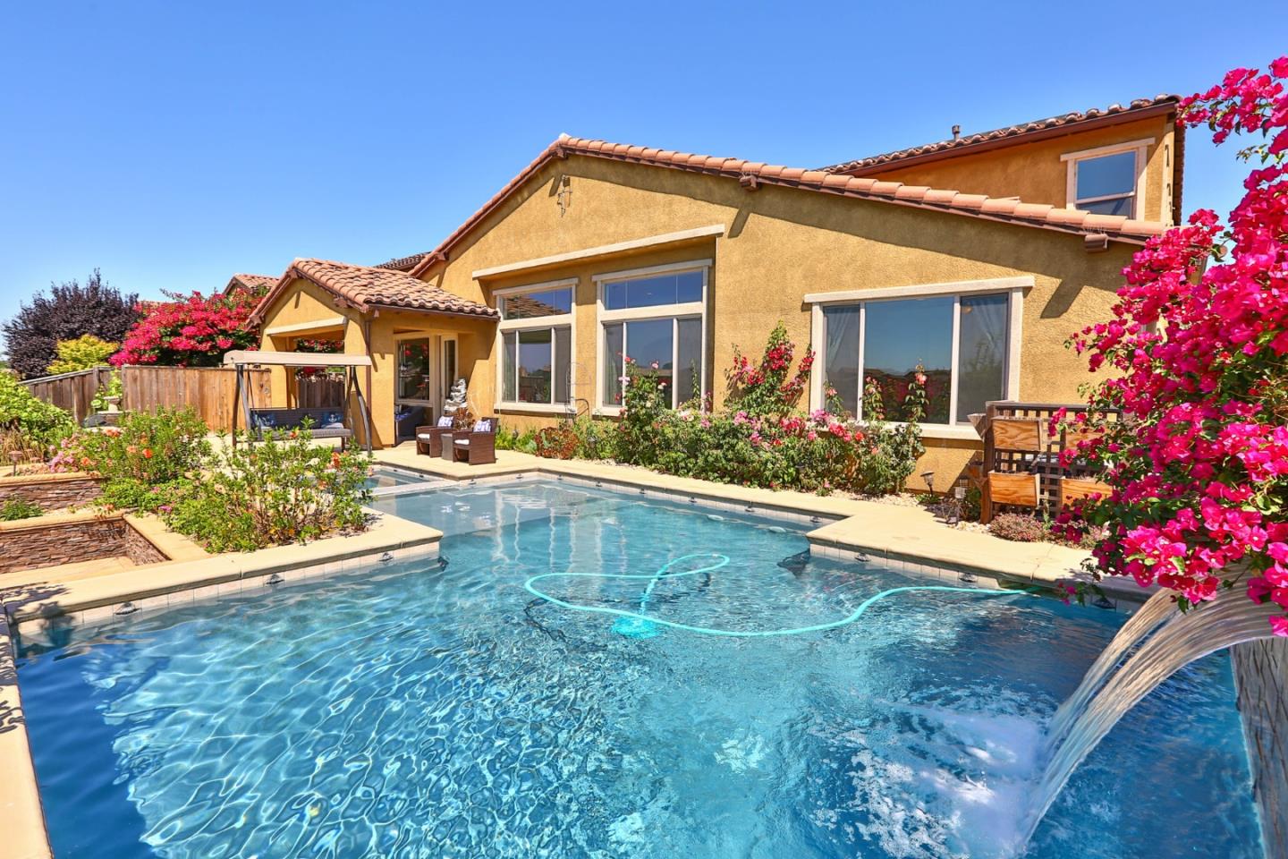 4192 Chiavari Way Manteca, CA 95337 - Photo 13 of 67