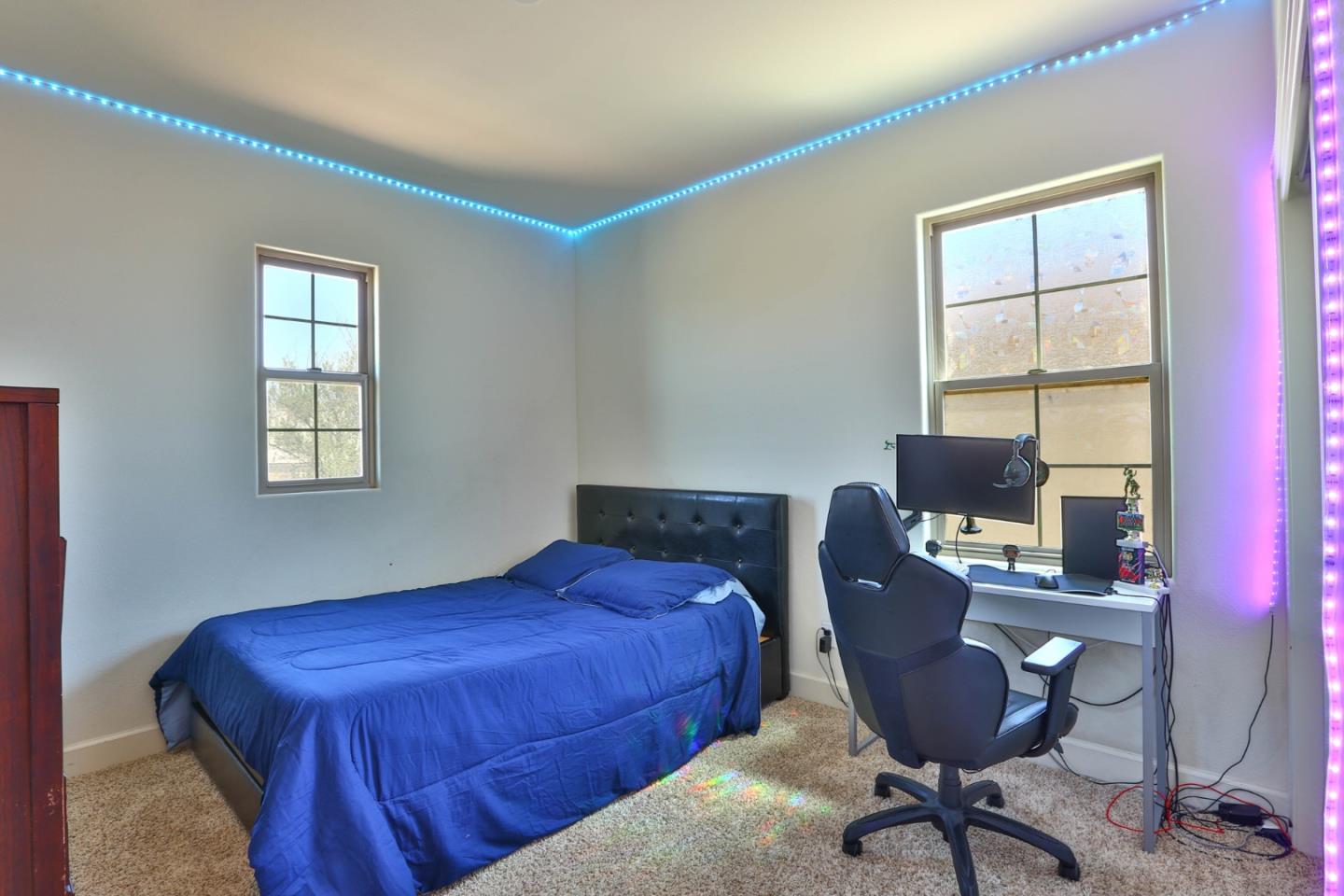 4192 Chiavari Way Manteca, CA 95337 - Photo 49 of 67 a bedroom with a workspace