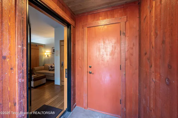 $775,000 | 170 North Millward Street, Unit 306, Jackson, WY 83001