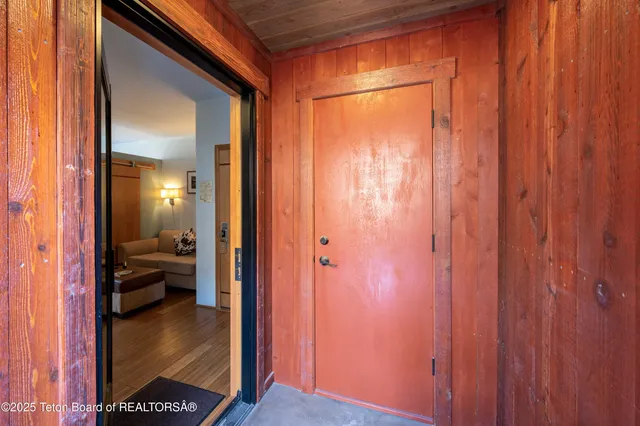 $775,000 | 170 North Millward Street, Unit 306, Jackson, WY 83001