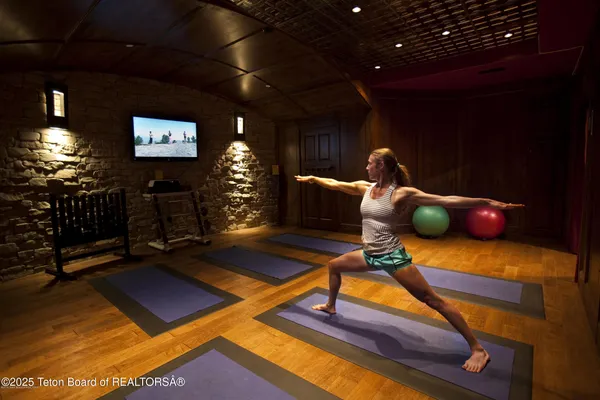 $775,000 | 170 North Millward Street, Unit 306, Jackson, WY 83001