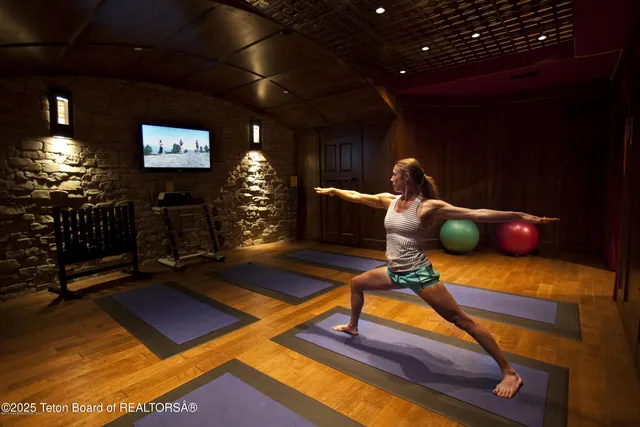 $775,000 | 170 North Millward Street, Unit 306, Jackson, WY 83001