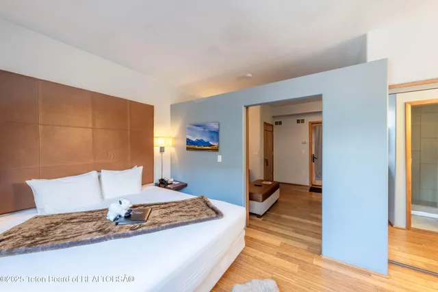 $775,000 | 170 North Millward Street, Unit 306, Jackson, WY 83001