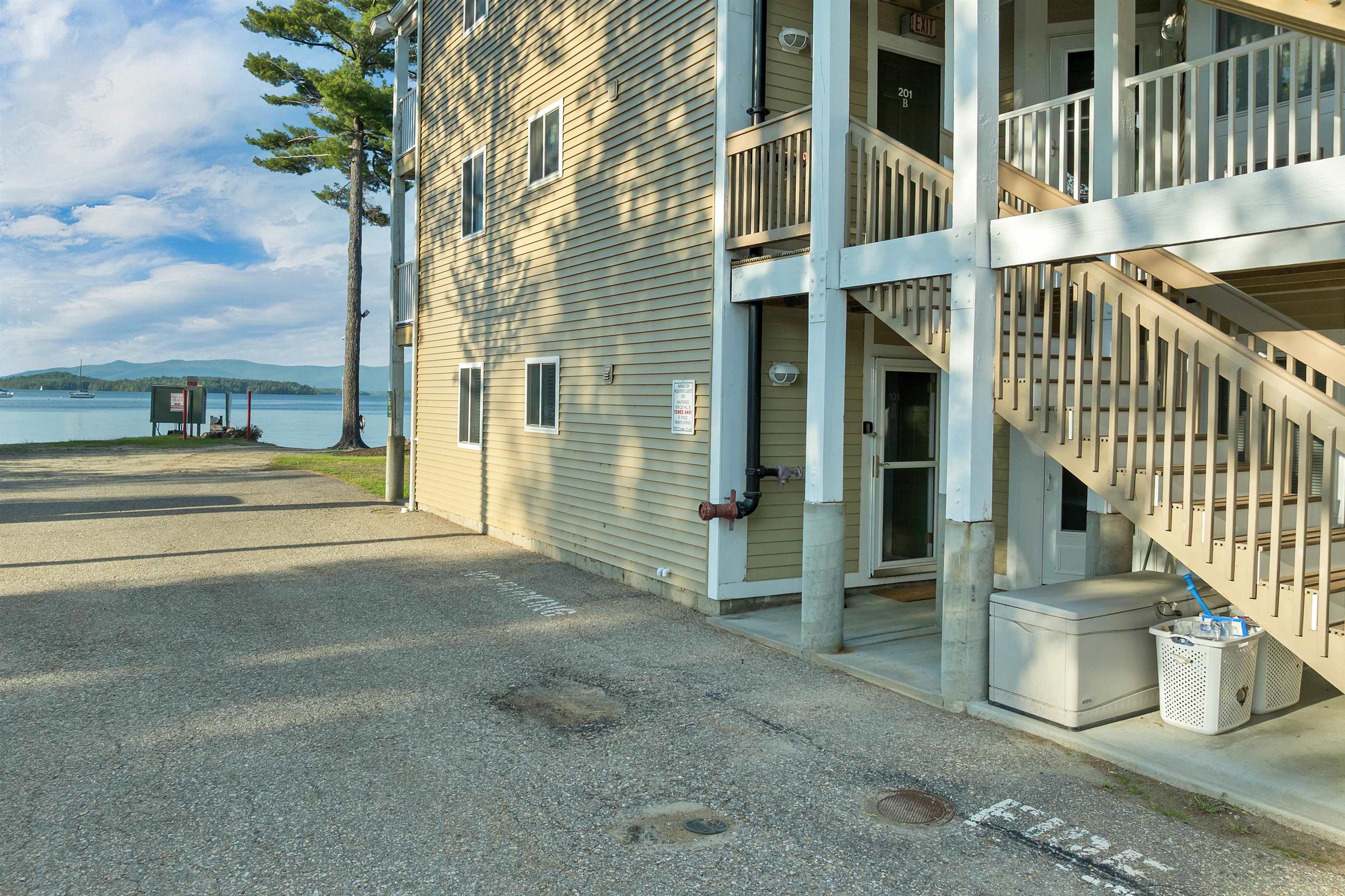 115 Weirs Road, Unit 101 Gilford, NH 03249 - Photo 20 of 38 Gallery Image 20