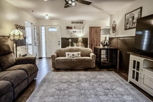 3129 Happy Valley Road Jackson, MI 49203 - Photo 23 of 50 LivingRoom8 Medium