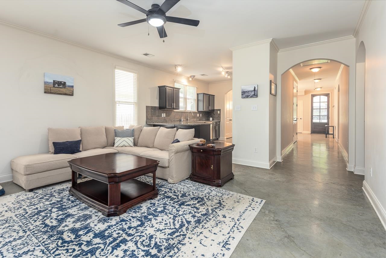 585 Alexander Street Memphis, TN 38111 - Photo 12 of 30 a living room with furniture and a rug