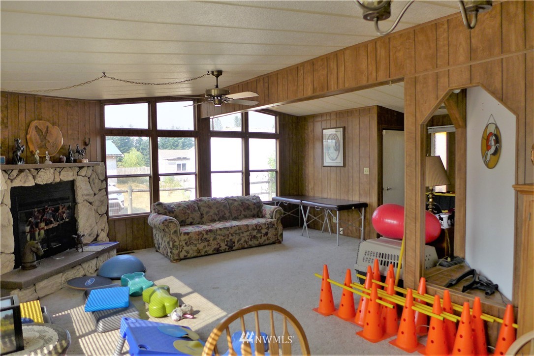 8000 Meridian Road Southeast Olympia, WA 98513 - Photo 9 of 25 Gallery Image 9