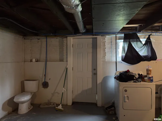 $104,500 | 1417 South Ledford Street, Harrisburg, IL 62946