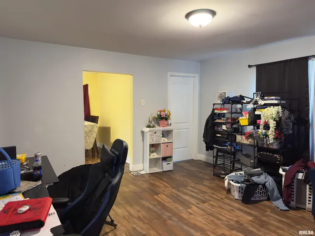 $104,500 | 1417 South Ledford Street, Harrisburg, IL 62946