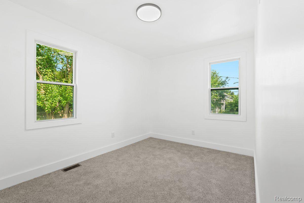 17 Perrin Street River Rouge, MI 48218 - Photo 11 of 23 Gallery Image 11
