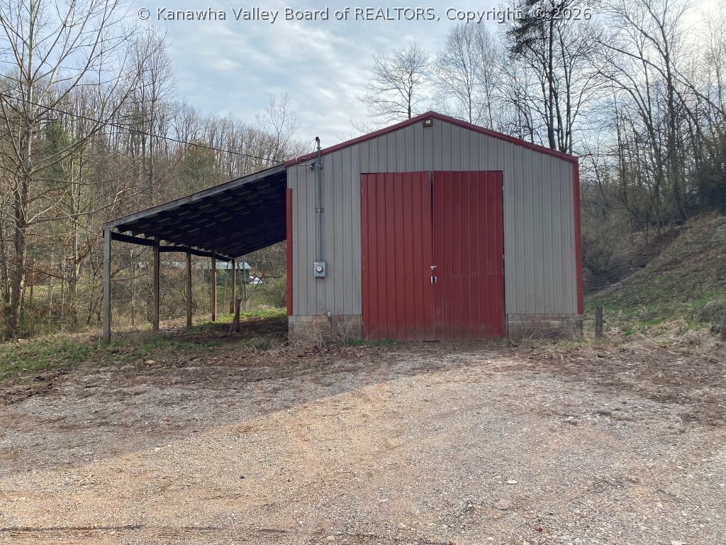 2282 Lick Fork Road Spencer, WV 25276 - Photo 27 of 34 Gallery Image 27