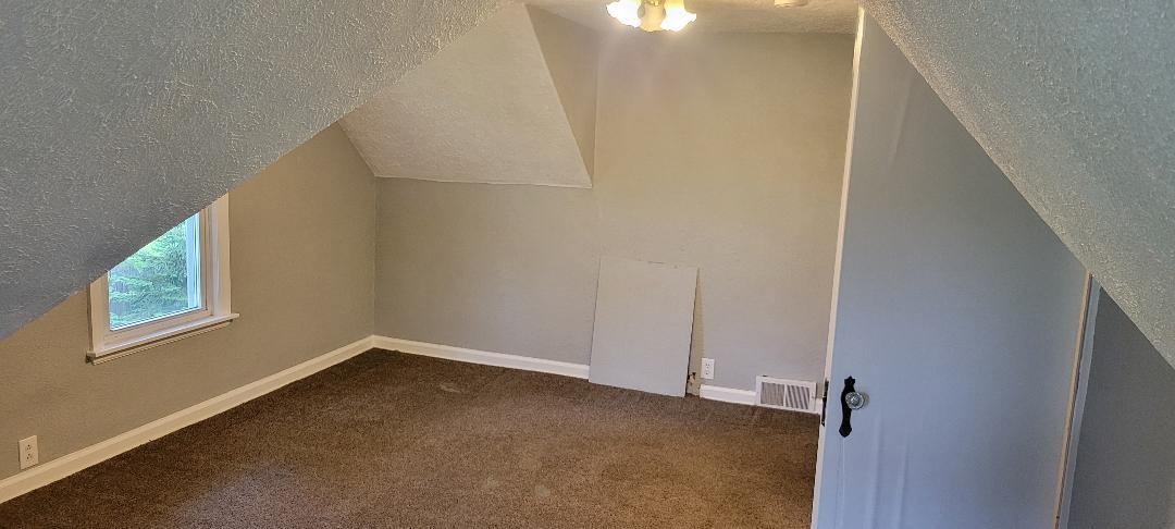 8098 Corunna Road Flint, MI 48532 - Photo 16 of 24