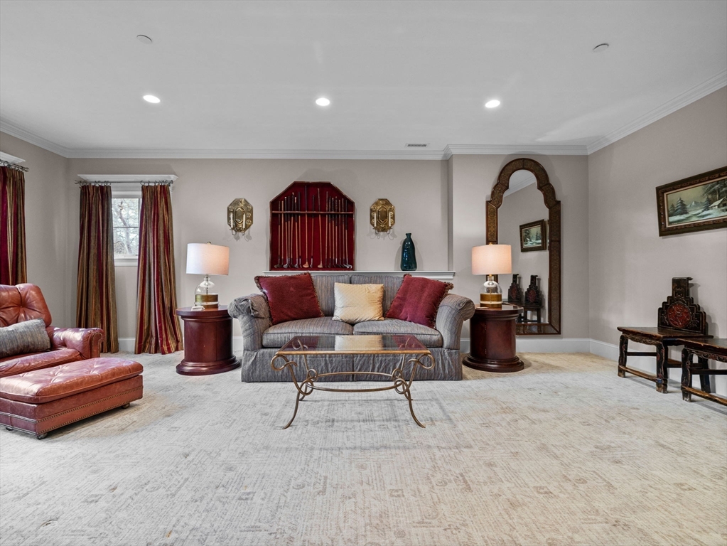 4 Hawthorne Lane, Unit 4 Dover, MA 02030 - Photo 33 of 38