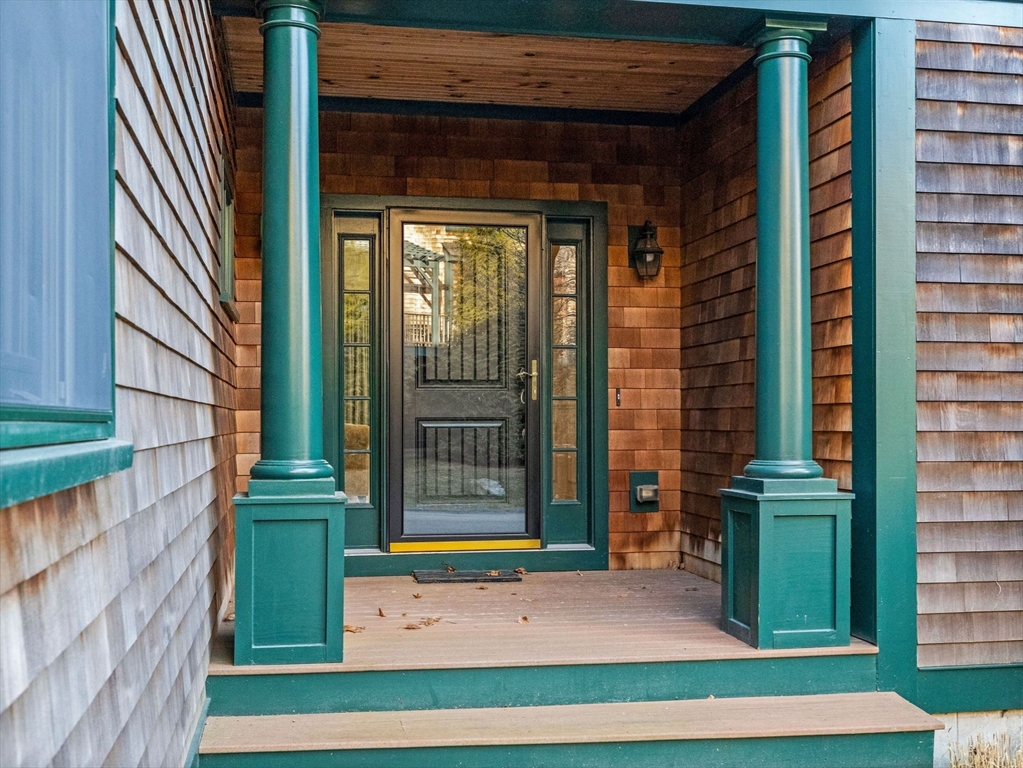 4 Hawthorne Lane, Unit 4 Dover, MA 02030 - Photo 37 of 38