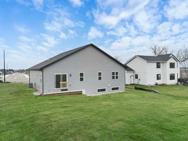 $539,900 | 54 Blarney Stone, Unit 54, Brodhead, WI 53520
