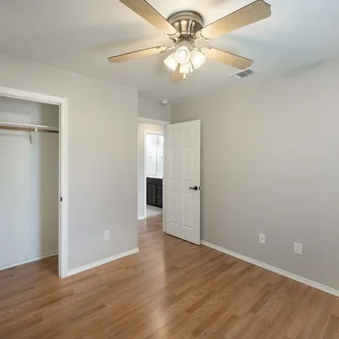 $2,100 | 108 Halawa Court, Bastrop, TX 78602