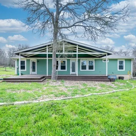 $2,100 | 108 Halawa Court, Bastrop, TX 78602