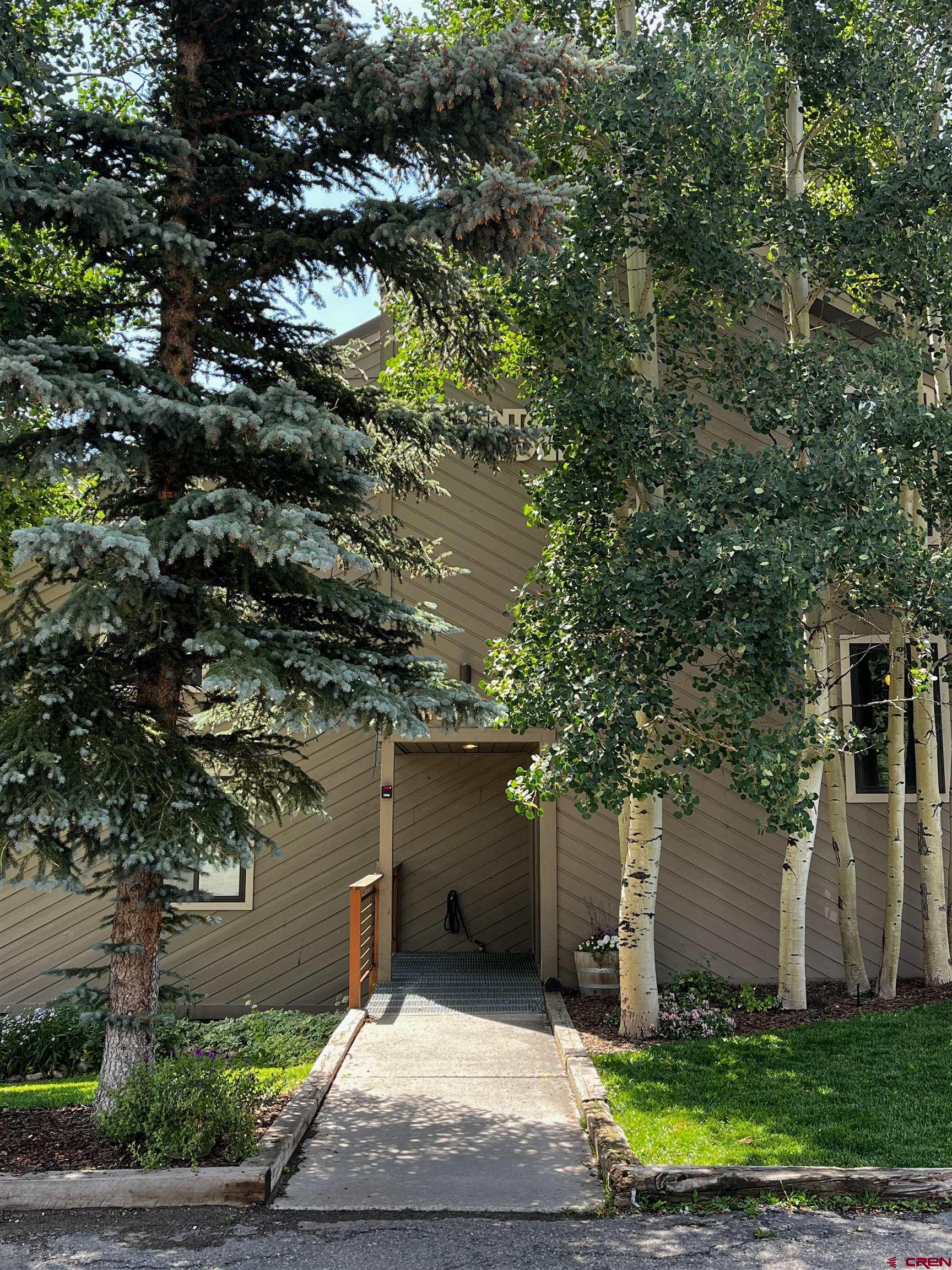 11 Hunter Hill Road, Unit 306 Crested Butte, CO 81225 - Photo 18 of 24 Gallery Image 18