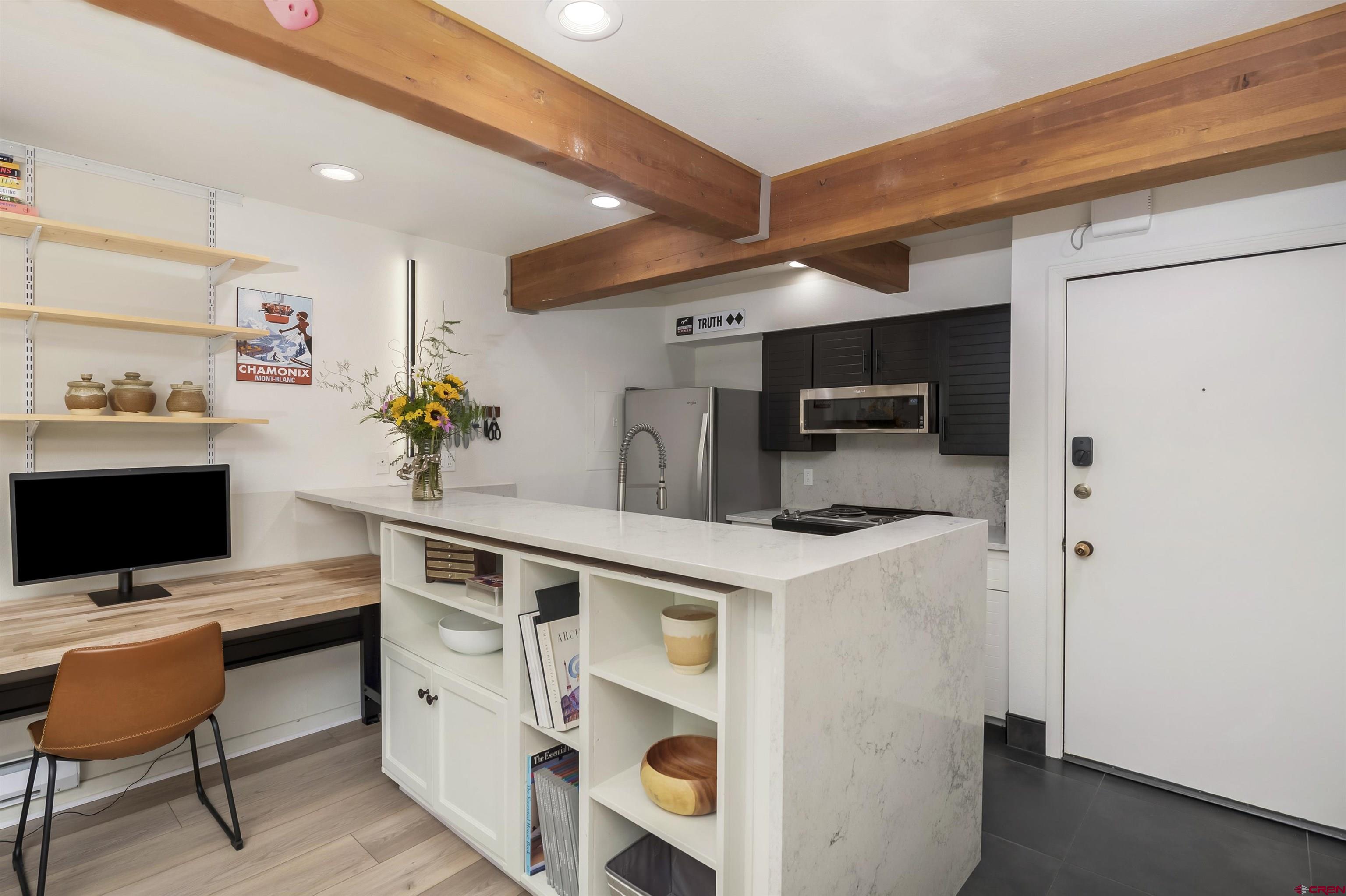 11 Hunter Hill Road, Unit 306 Crested Butte, CO 81225 - Photo 8 of 24 Gallery Image 8