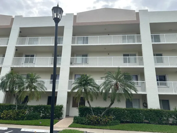 $2,000 | 7737 Trent Drive, Unit 204, Tamarac, FL 33321