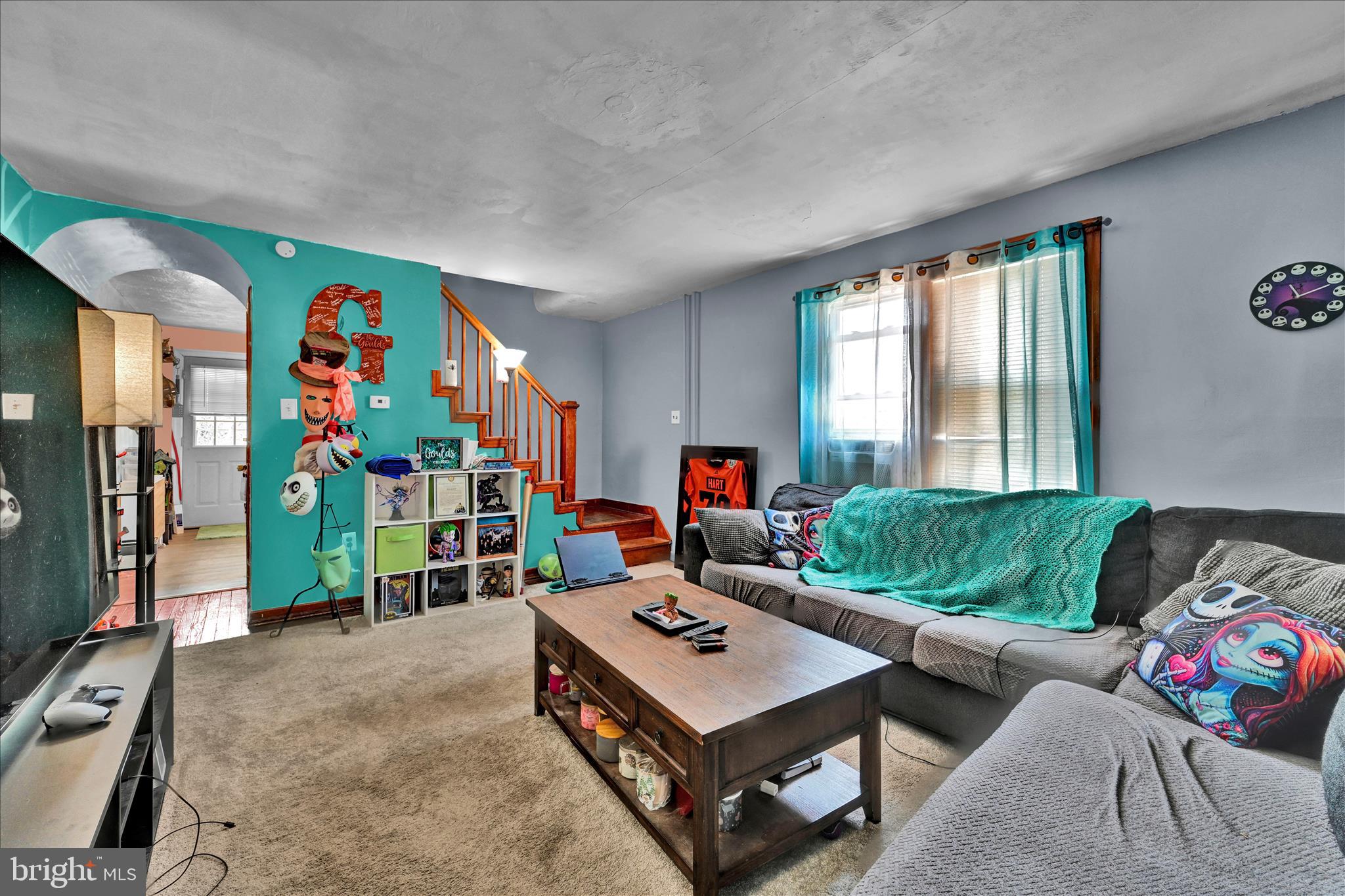 1622 Meade Street Reading, PA 19607 - Photo 17 of 51 Living Area