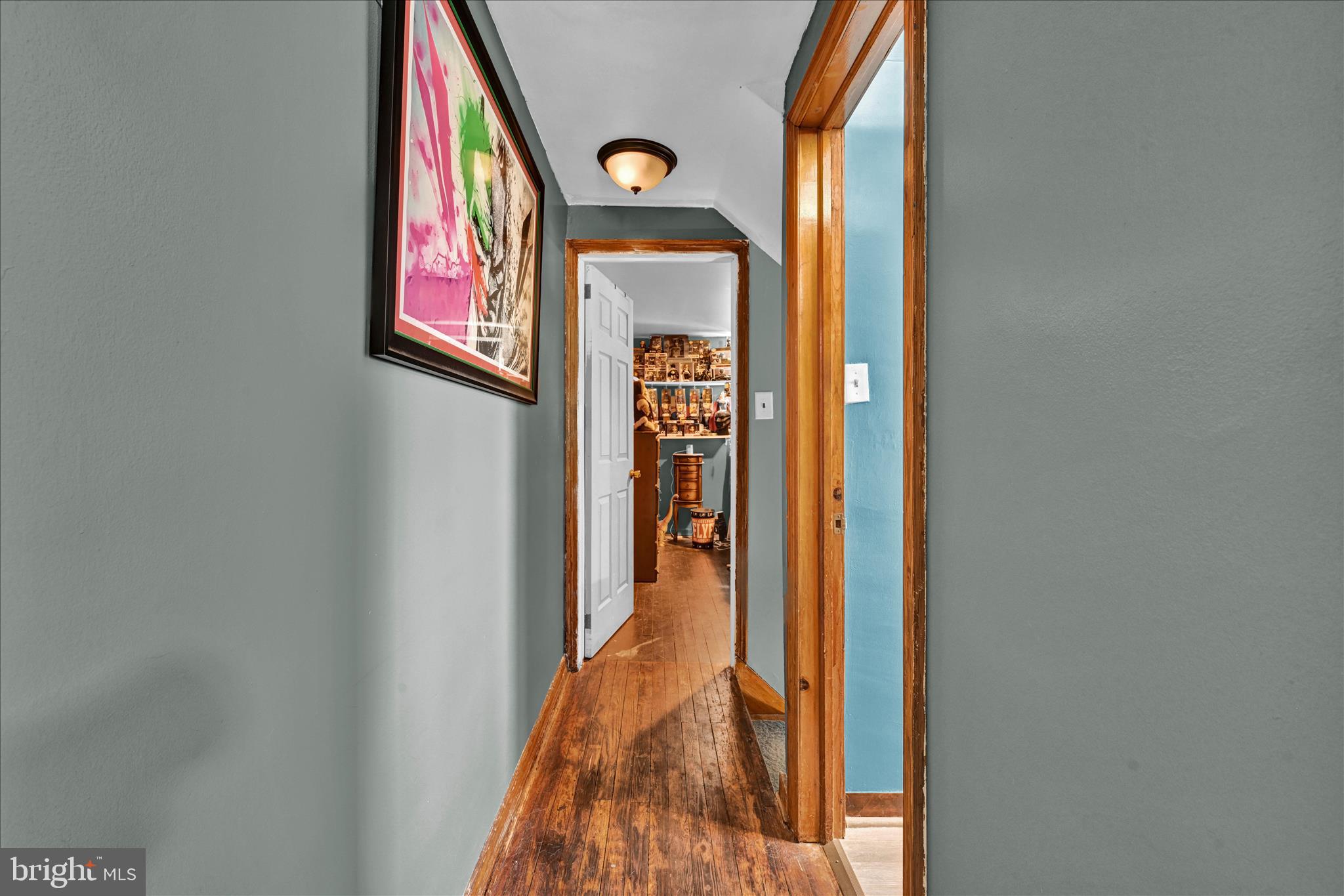 1622 Meade Street Reading, PA 19607 - Photo 31 of 51 Hallway