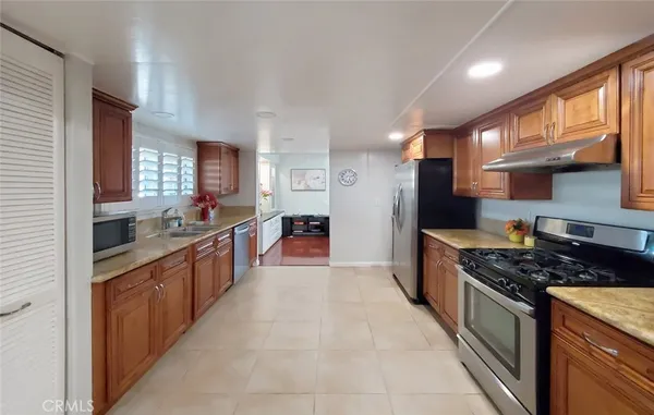 $215,000 | 15300 Magnolia Street, Unit 94, Westminster, CA 92683