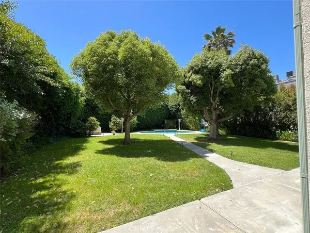 $8,500 | 4751 Haskell Avenue, Encino, CA 91436