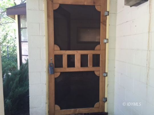 25215 Lodge Road Idyllwild, CA 92549 - Photo 10 of 19 WELCOME