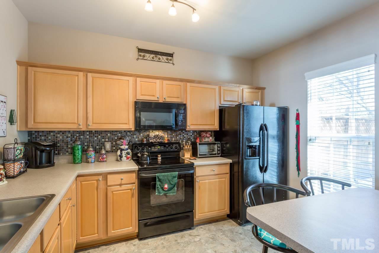 7234 Galon Glen Road Raleigh, NC 27613 - Photo 2 of 25