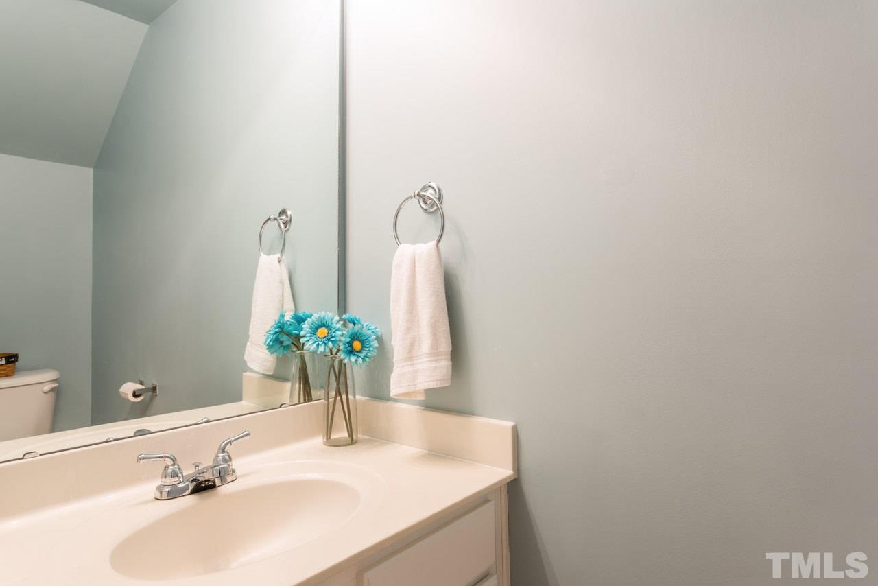 7234 Galon Glen Road Raleigh, NC 27613 - Photo 15 of 25
