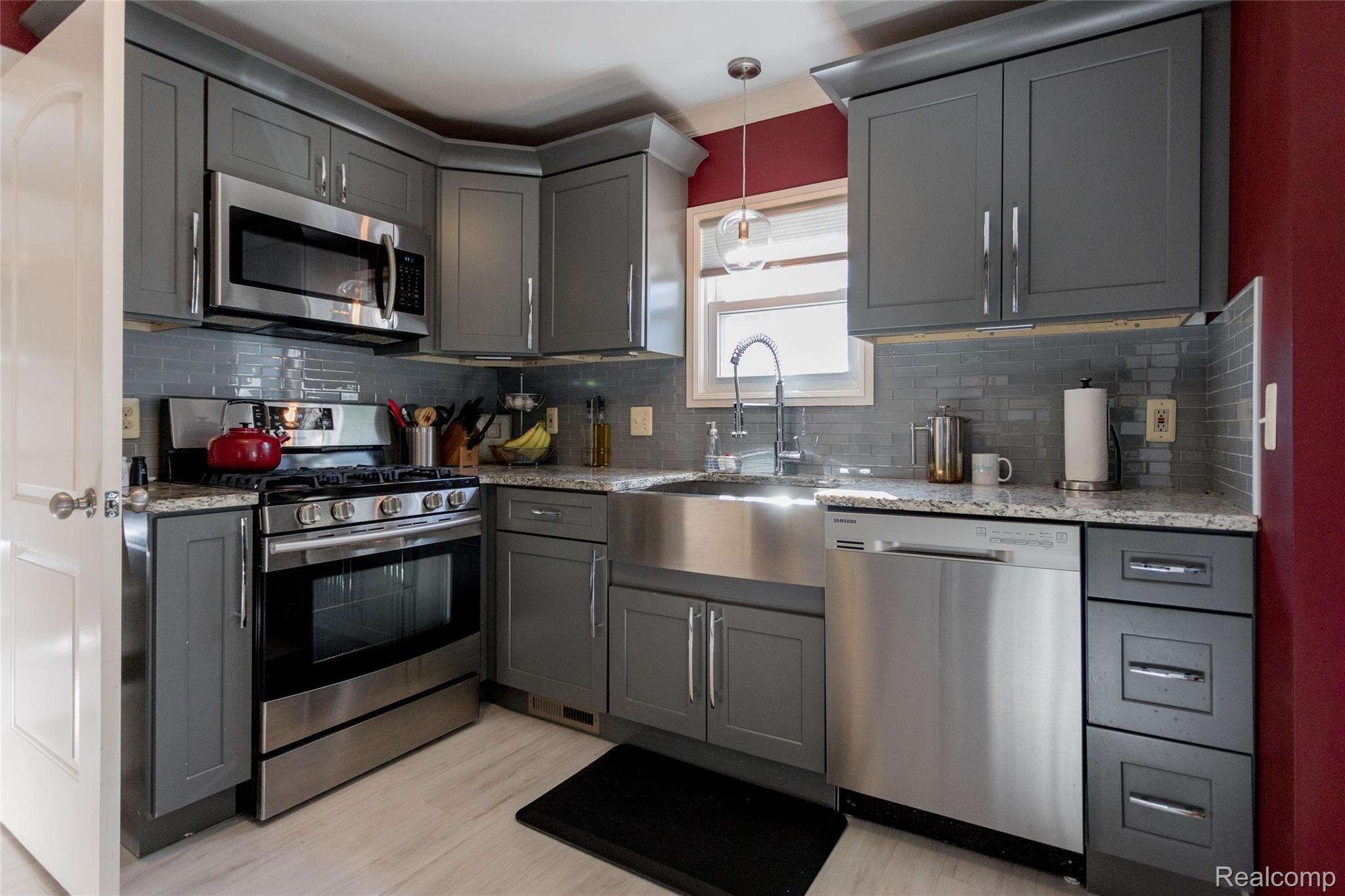 3140 Inman Street Ferndale, MI 48220 - Photo 29 of 51 3140Inman-110.jpg