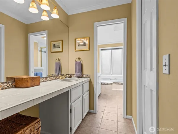 $1,450,000 | 19607 110th Place Northeast, Bothell, WA 98011