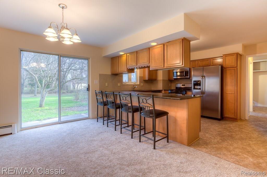 47499 Denton Road Belleville, MI 48111 - Photo 4 of 25 47499 denton (8).jpg
