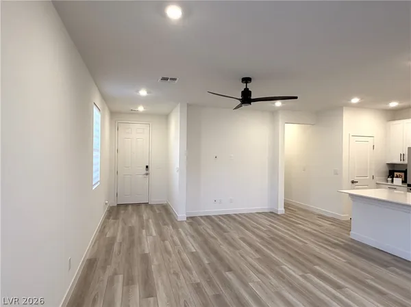 $2,500 | 4212 Zilker Pk Avenue, North Las Vegas, NV 89081
