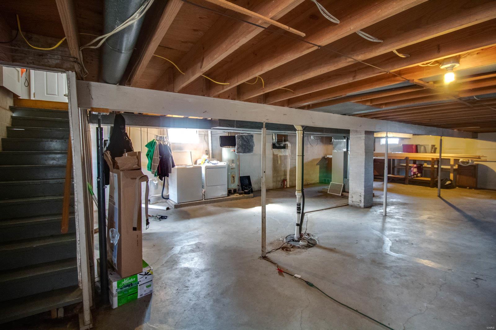 321 Locust Carrollton, IL 62016 - Photo 23 of 37 Gallery Image 23