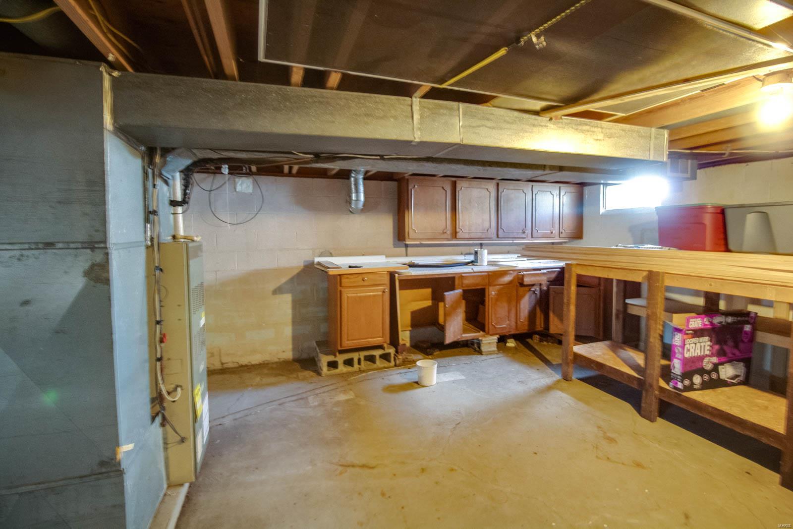 321 Locust Carrollton, IL 62016 - Photo 24 of 37 Gallery Image 24