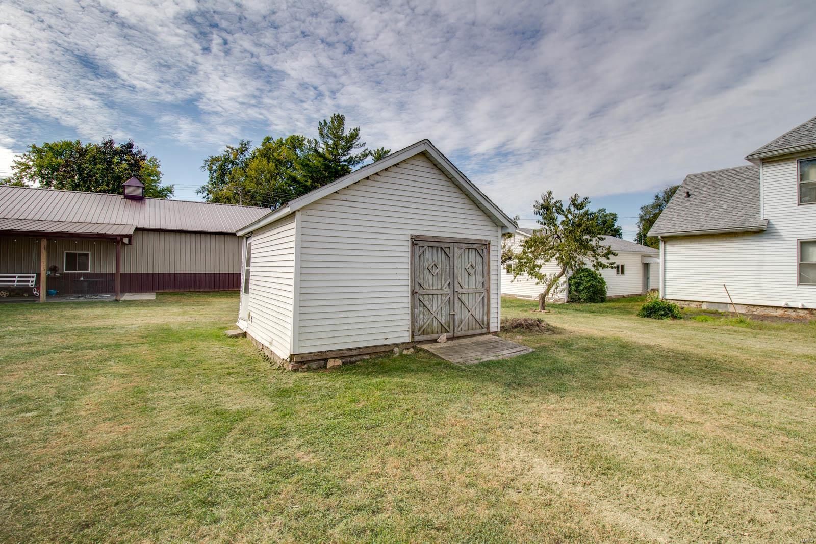 321 Locust Carrollton, IL 62016 - Photo 26 of 37 Gallery Image 26