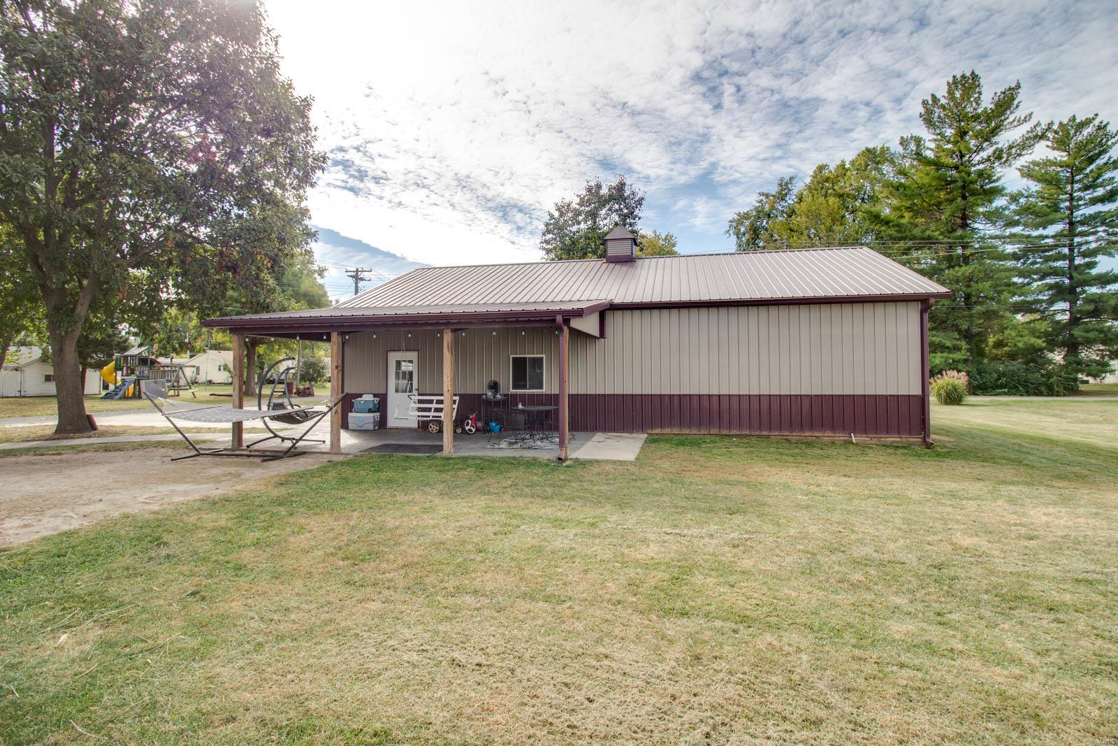 321 Locust Carrollton, IL 62016 - Photo 27 of 37 Gallery Image 27