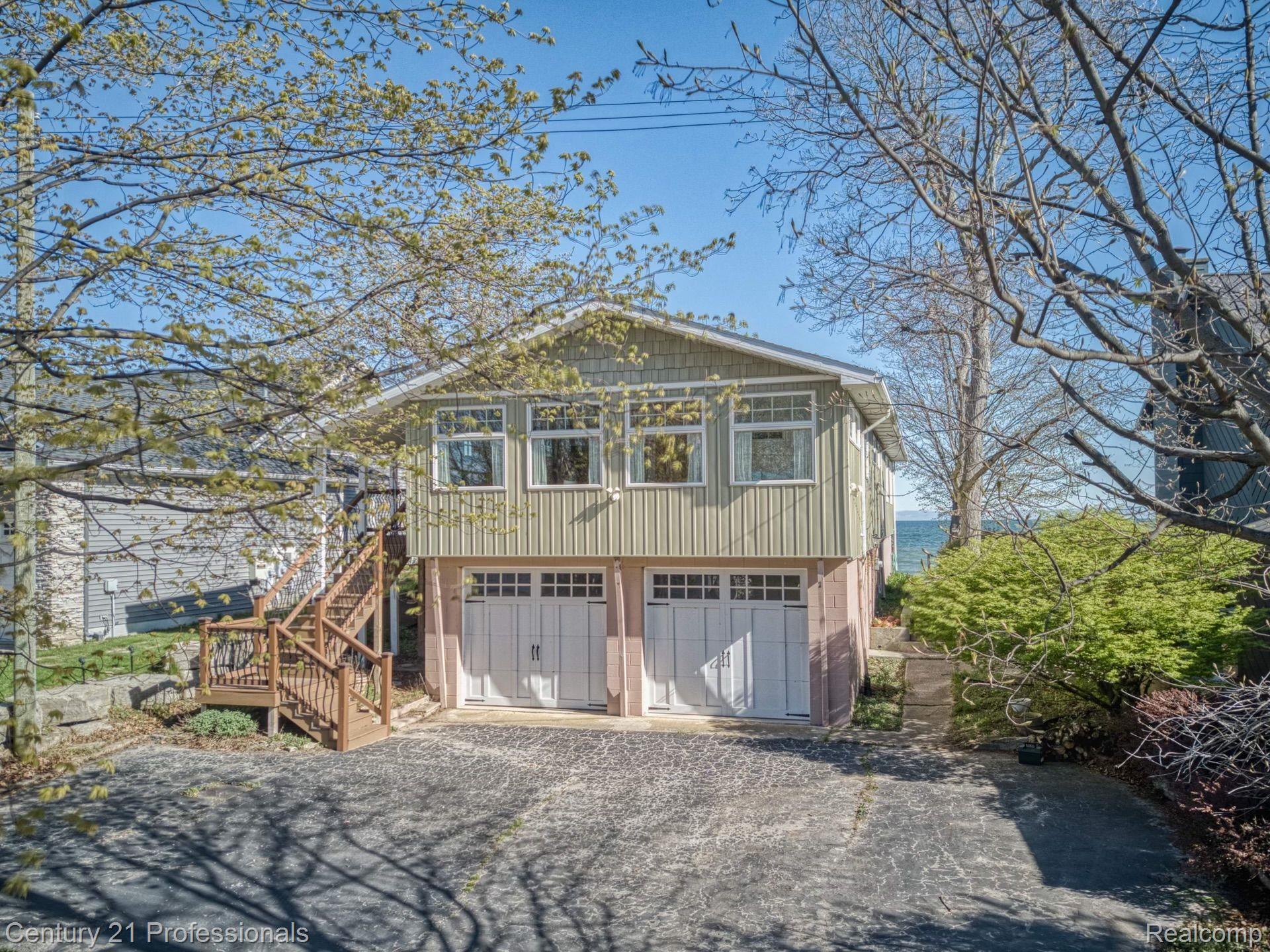 8932 Crescent Beach Road Pigeon, MI 48755 - Photo 2 of 21 Gallery Image 2