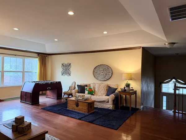 $3,750 | 1804 Crenshaw Circle, Vernon Hills, IL 60061