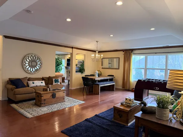 $3,750 | 1804 Crenshaw Circle, Vernon Hills, IL 60061