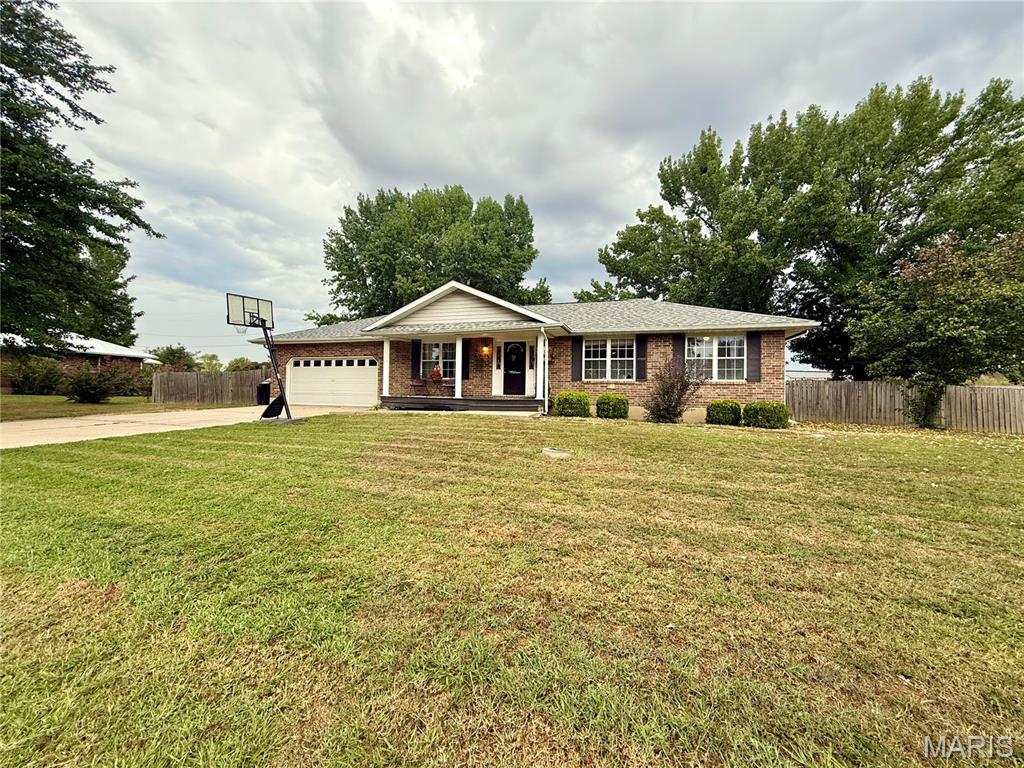 29 St Ann Avenue St. James, MO 65559 - Photo 2 of 32