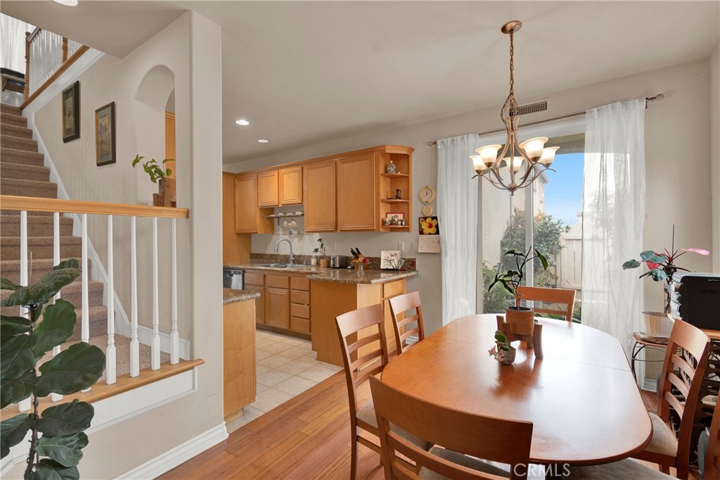 8306 Telegraph Road Downey, CA 90240 - Photo 11 of 50 Dining Room