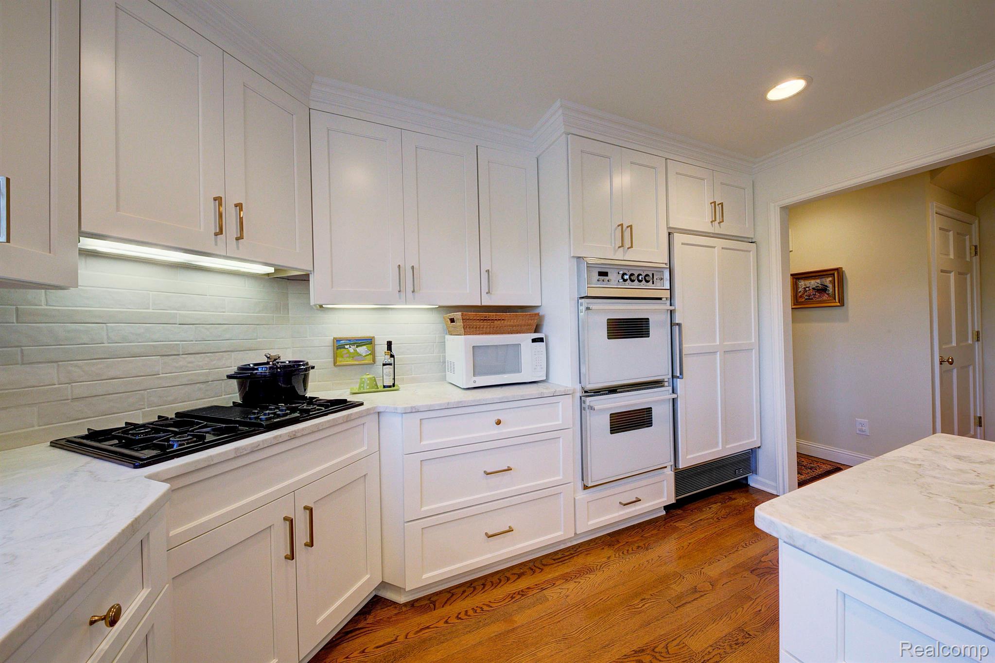 5096 Van Amberg Road Brighton, MI 48114 - Photo 13 of 65 Gallery Image 13